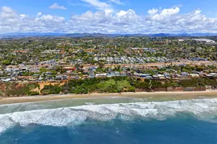 748 N Coast Hwy 101, Encinitas, CA 92024 - Photo 37