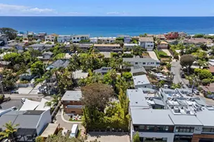 748 N Coast Hwy 101, Encinitas, CA 92024 - Photo 35