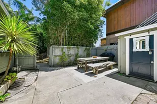 748 N Coast Hwy 101, Encinitas, CA 92024 - Photo 31