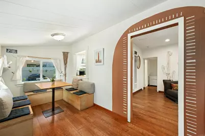 748 N Coast Highway 101, Encinitas, CA 92024 - Photo 11