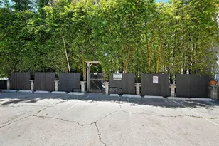 748 N Coast Hwy 101, Encinitas, CA 92024 - Photo 41