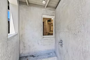 748 N Coast Hwy 101, Encinitas, CA 92024 - Photo 25