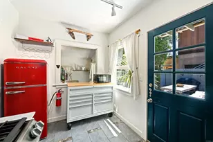 748 N Coast Hwy 101, Encinitas, CA 92024 - Photo 21
