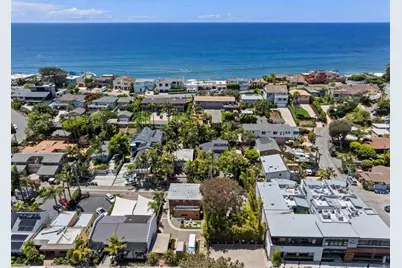748 N Coast Highway 101, Encinitas, CA 92024 - Photo 41