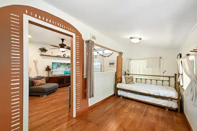 748 N Coast Highway 101, Encinitas, CA 92024 - Photo 17