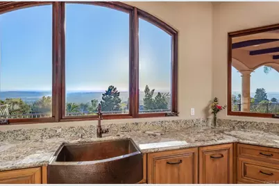 7133 Obelisco Circle, Carlsbad, CA 92009 - Photo 9