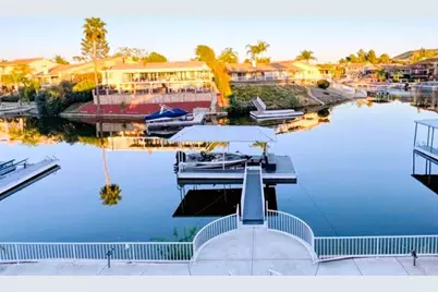 30194 White Wake Drive, Canyon Lake, CA 92587 - Photo 5