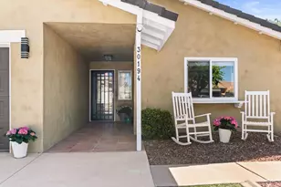 30194 White Wake Dr, Canyon Lake, CA 92587 - Photo 3
