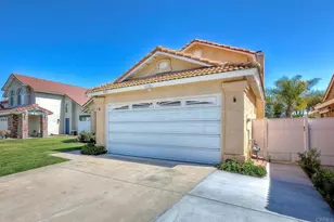 30121 Sierra Madre, Temecula, CA 92591 - Photo 3