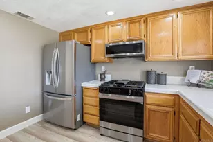 30121 Sierra Madre, Temecula, CA 92591 - Photo 15