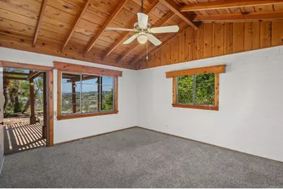 14038 San Pasqual Valley Road, Escondido, CA 92027 - Photo 17