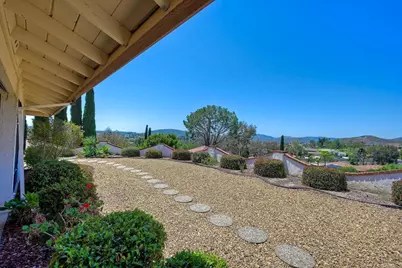 12602 Senda Acantilada, San Diego, CA 92128 - Photo 33