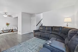 958 Marlin Dr, Vista, CA 92084 - Photo 5
