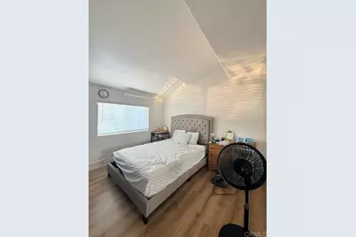 400 N Melrose Dr #22, Vista, CA 92083 - Photo 9