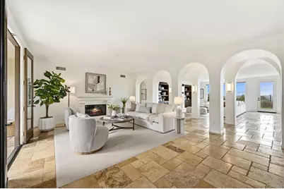 7671 Circulo Sequoia, Carlsbad, CA 92009 - Photo 3