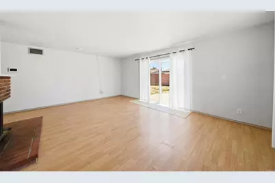 43740 Heaton Avenue, Lancaster, CA 93534 - Photo 11