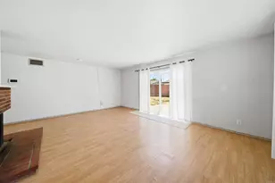 43740 Heaton Ave, Lancaster, CA 93534 - Photo 11