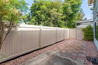 285 Durian Street, Vista, CA 92083 - Photo 15