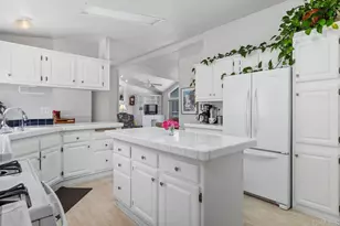 1401 El Norte Pkwy, San Marcos, CA 92069 - Photo 17