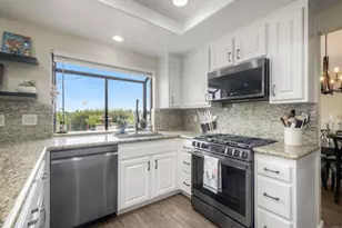 532 Jobe Hill Dr, Vista, CA 92081 - Photo 11