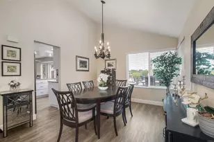 532 Jobe Hill Dr, Vista, CA 92081 - Photo 17