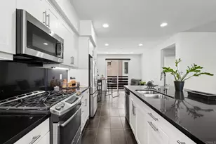 2563 State St, Carlsbad, CA 92008 - Photo 19