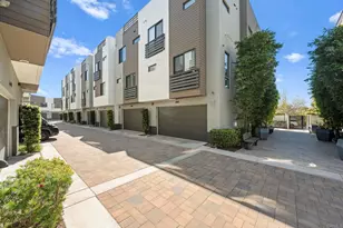2563 State St, Carlsbad, CA 92008 - Photo 35