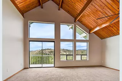 14621 Woods Valley Road, Valley Center, CA 92082 - Photo 21