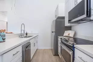 6204 Agee St, San Diego, CA 92122 - Photo 11