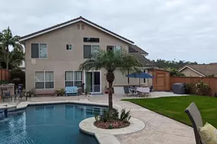 1418 Woodhaven Dr, Oceanside, CA 92056 - Photo 9