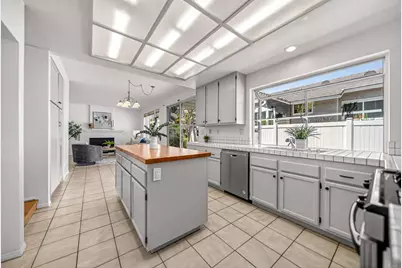 12144 Carrollton Square, San Diego, CA 92128 - Photo 15