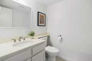 1813 Avenida Segovia, Oceanside, CA 92056 - Photo 11
