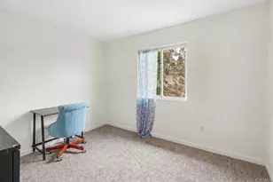 2836 Hillsboro Ct, Carlsbad, CA 92010 - Photo 19