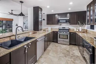 7415 Brava St, Carlsbad, CA 92009 - Photo 9