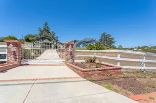 1826 Via Monserate, Fallbrook, CA 92028 - Photo 21