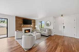 8463 Via Mallorca, La Jolla, CA 92037 - Photo 5