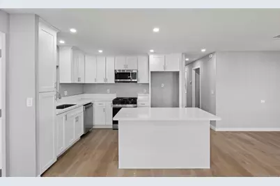 718 Sycamore Avenue #181, Vista, CA 92083 - Photo 3