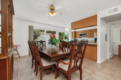 2605 Via Eco, Carlsbad, CA 92010 - Photo 9