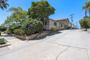 4818 Lamont St, San Diego, CA 92109 - Photo 3