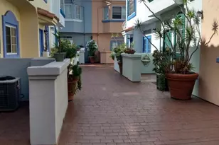 1441 Robinson Ave, San Diego, CA 92103 - Photo 3