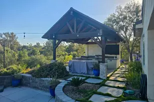 2521 Ralls St, Fallbrook, CA 92028 - Photo 3