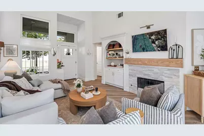 18 Chatri Circle, Lake Forest, CA 92610 - Photo 3