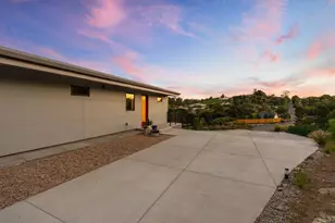6937 Kellyn Ln, Vista, CA 92084 - Photo 19