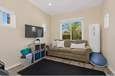 16381 Alipaz Court, San Diego, CA 92127 - Photo 9