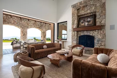 18000 Sunset Point Rd, Poway, CA 92064 - Photo 9