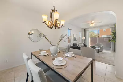 623 Calle Vibrante, Palm Desert, CA 92211 - Photo 9