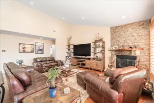 1960 Elevado Rd, Vista, CA 92084 - Photo 11