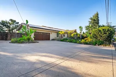 1960 Elevado Road, Vista, CA 92084 - Photo 5