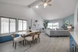 7593 Dehesa Ct, Carlsbad, CA 92009 - Photo 17