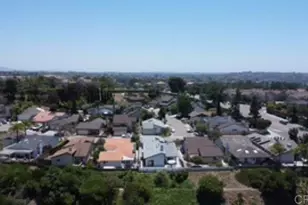 7593 Dehesa Ct, Carlsbad, CA 92009 - Photo 47